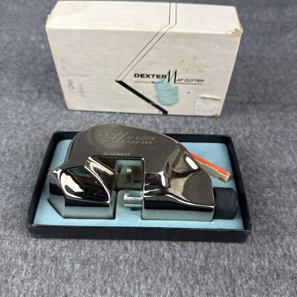 VINTAGE DEXTER MAT CUTTER FOR PHOTO FRAMES SCRAPBOOKING 4‎ NEW BLADES IN BOX